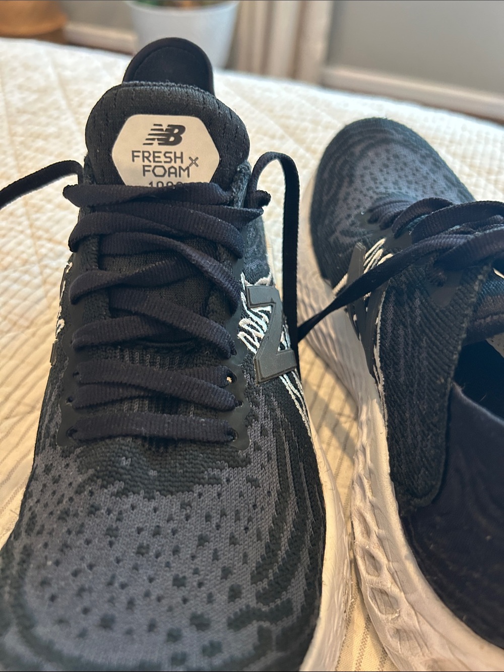 New Balance 1080 Running Shoes 7M - Picture 3 of 3